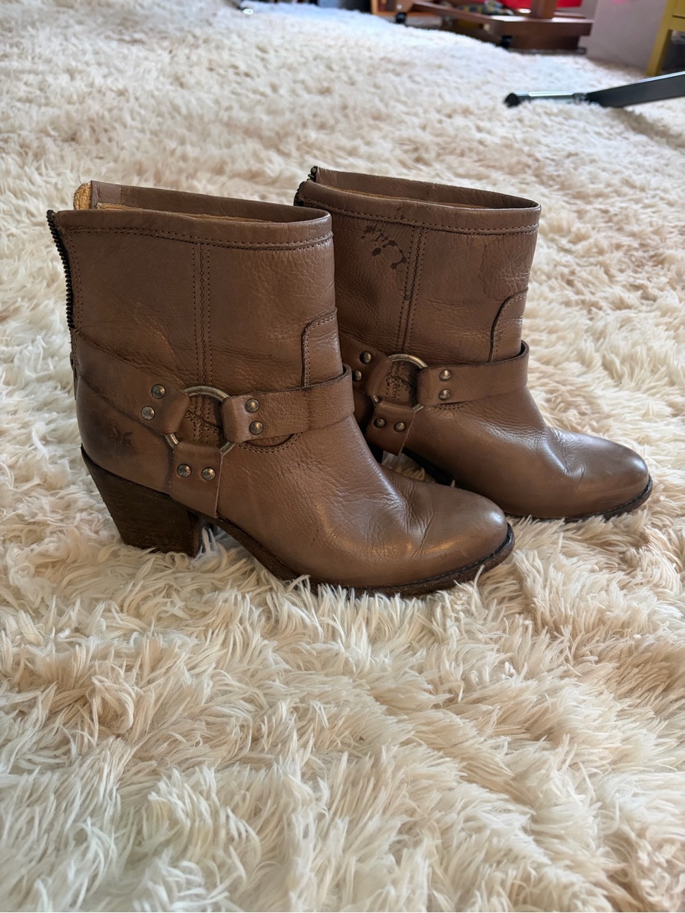 Frye Tabitha Boots 8.5